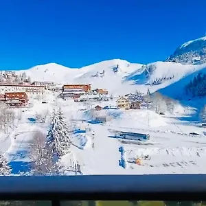 https://appartement-lou-pied-de-piste.hotels-rhonealpes.com